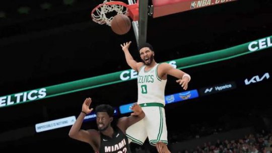 竞技新作《NBA 2K22》实机演示 篮球巨星动作展示