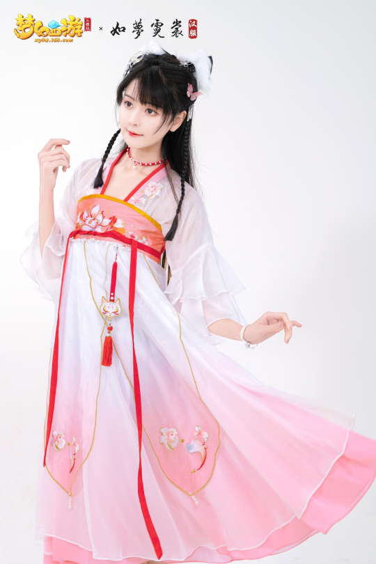 《梦幻西游三维版》×如梦霓裳联名推出汉元素连衣裙 打造国风美学新体验_手游资讯-叶子猪手游站